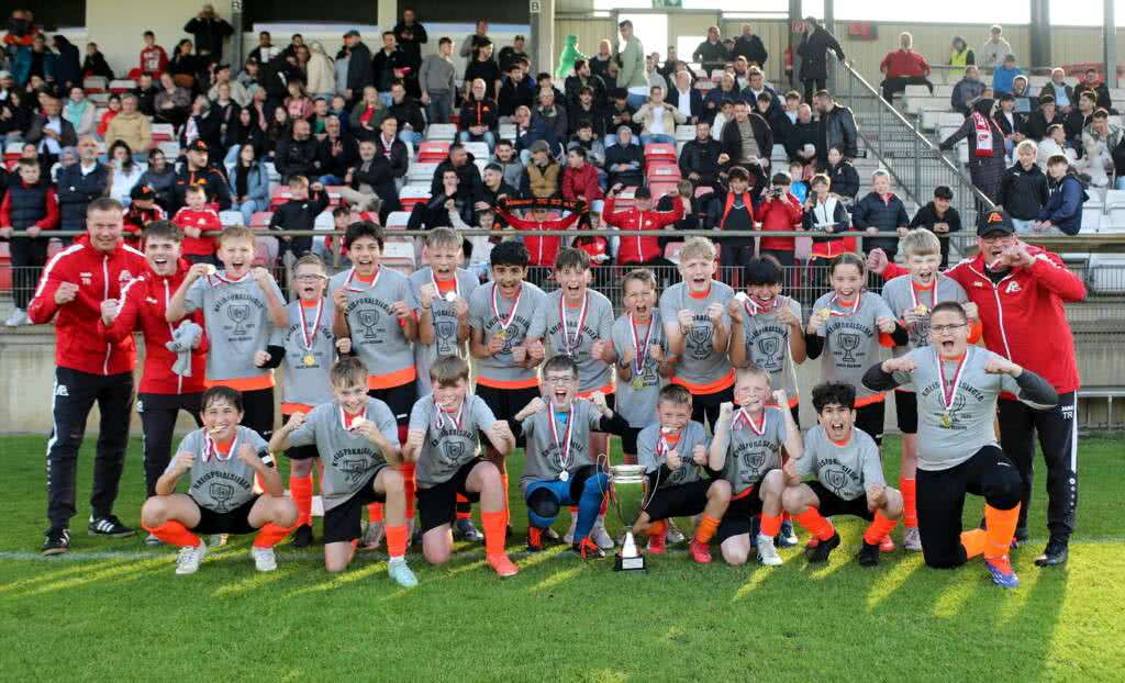 D-Jugend: ASG holt sich den Pokal